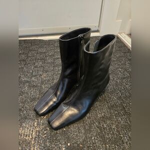 Brand New Raye Black Patent Leather Square-Toe Ankle Boots Size 7.5